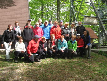 Rekreativci Društva upokojencev Mislinja na prvem pohodu