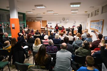 Božični nastop učencev Glasbene šole Emil Adamič Božični nastop učencev Glasbene šole Emil Adamič