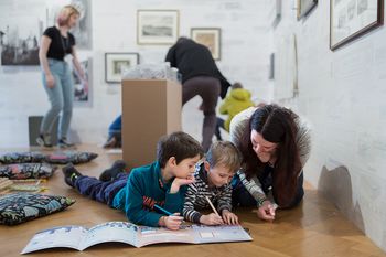 Juhuuuu, počitnice!!!! Preživite zimske počitnice v naši družbi! Juhuuuu, počitnice!!!! Preživite zimske počitnice v naši družbi!