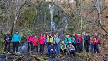 Pot dveh slapov Pot dveh slapov