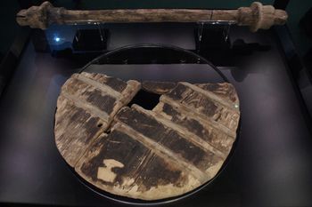 Na ogled originalno 5200 let staro kolo z osjo Na ogled originalno 5200 let staro kolo z osjo