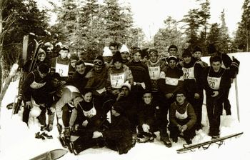 Včasih so smučali s Češnjice Včasih so smučali s Češnjice