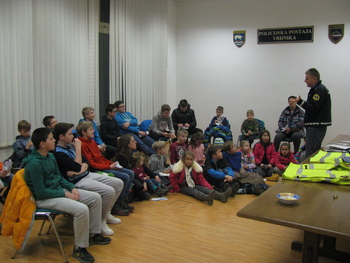 ZŠAM Vrhnika v skrbi za pešce ZŠAM Vrhnika v skrbi za pešce