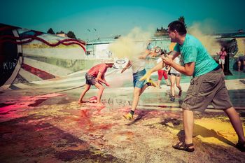 Argotlon: po blatu, pod elektriko, skozi krvavice... do cilja