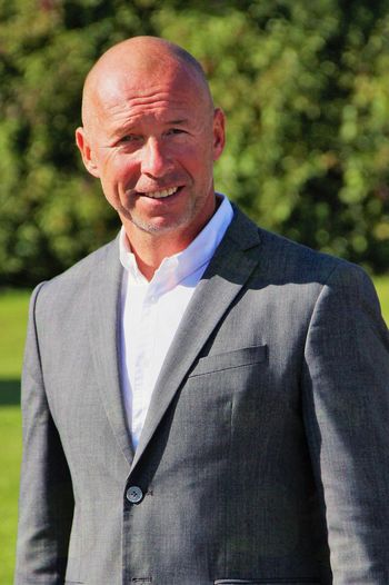 Spoštovane, spoštovani!