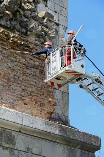 Čiščenje stebra borovniškega viadukta
