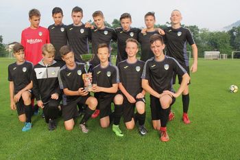 Izjemen uspeh selekcije U15: prebila se je v prvo državno ligo