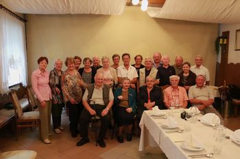 70 let od vstopa v prvi razred