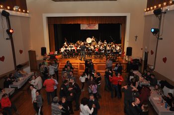 Valentinov ples v Šentjoštu z godbo