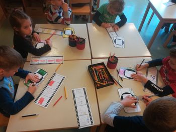 Filmska vzgoja v skupini Konjički