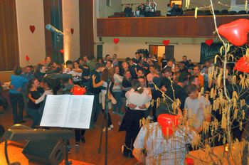 Valentinovo v Šentjoštu z Godbo Dobrova - Polhov Gradec