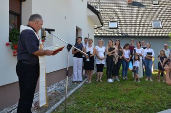 Odkritje Riharjeve spominske plošče