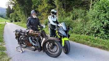 Jubilej: 100 let od prve dirke z motocikli na cesti Podlipa – Smrečje