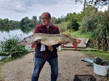 Mile ujel kapitalno ščuko