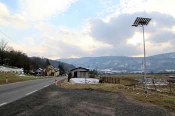 Pomembna manjša izboljšava prometne varnosti v Zvirku in obeti za večje obračališče