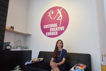 Kulturna proslava z glasbenico Tino Čeh in branjem poezije