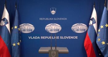 Vrhniški Desus za konsolidacijo stranke