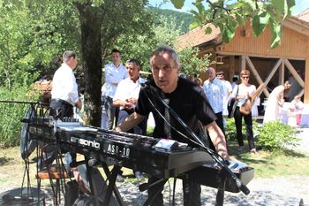 Koncert Lada Jakše in odprtje razstave njegovih fotografij