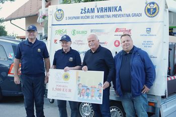 Zbrali 1500 evrov preko SMS sporočil