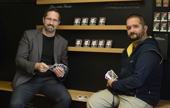 Bi radi kartali in se ob tem še kaj naučili? Spoznajte didaktično igro Ringring12