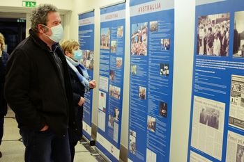 Razstava o Slovencih po svetu in njihovem doprinosu k osamosvojitvi Slovenije