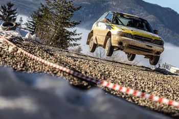 Na Verd po adrenalinsko izkušnjo z dirkalnim avtomobilom