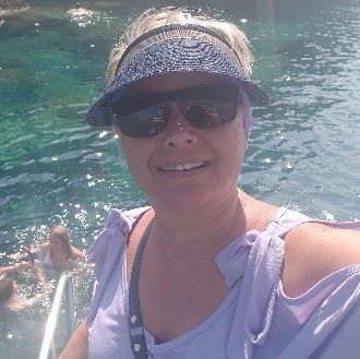 Vabilo na Pogovori z Darjo Rojec v ponedeljek, 4. 4. 2022 ob 10. uri, zoom