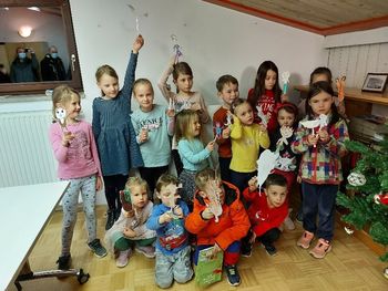 Od pravljice do lutke, bralni krožek za najmlajše 