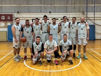 To soboto bo Vrhnika gostila finalni turnir K40 košarkarske lige