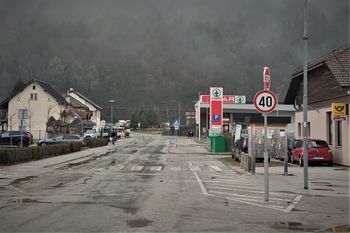 Omejitev hitrosti na Mejačevi ulici