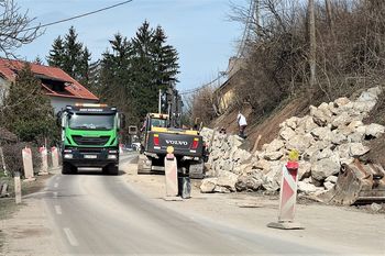 Gradnja kolesarske povezave se preveša v drugo polovico