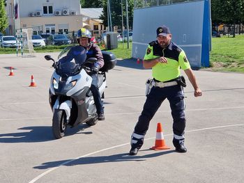 Motoristi in policija združeni za večjo prometno varnost