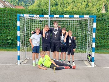 Sonce, goli in dobra volja na turnirju našega društva