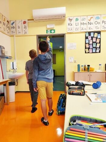 Deset učilnic OŠ Polhov Gradec pridobilo sodobno hlajenje