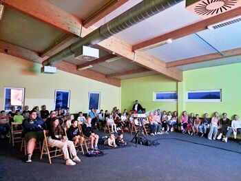 Kino tokrat pod streho