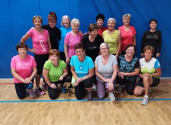 Telesna dejavnost starejših ob 125-letnici športa v Borovnici in dnevu slovenskega športa