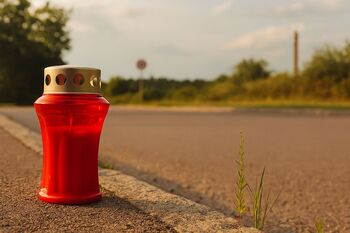 Vabilo ob »Svetovnem dnevu spomina na žrtve prometnih nesreč« Vabilo ob »Svetovnem dnevu spomina na žrtve prometnih nesreč«