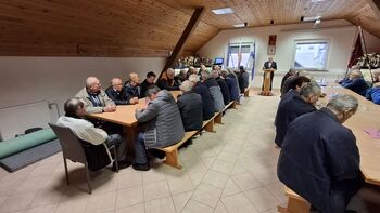 Srečanje veteranov in veterank Gasilske zveze Horjul Srečanje veteranov in veterank Gasilske zveze Horjul