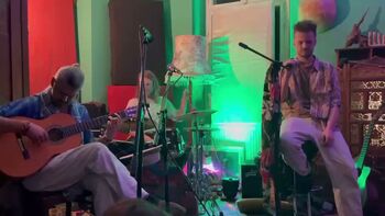 Glasbena raziskovanja v Košutovi vili Glasbena raziskovanja v Košutovi vili