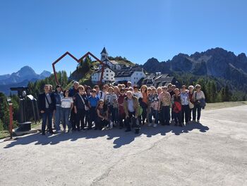 DU MIREN NA OBISKU SV. VIŠARIJ  IN DOLINE POD PONCAMI