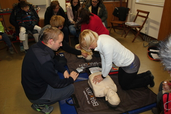 Nov defibrilator na Logu