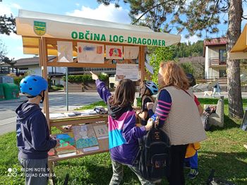 Starejšim polepšali dan