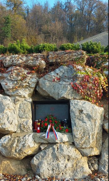 Poklonili so se žrtvam obeh svetovnih vojn