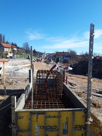 Dela potekajo po terminskem načrtu