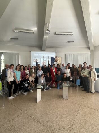 Pogled čez meje – dobre prakse za do starosti prijazne skupnosti Pogled čez meje – dobre prakse za do starosti prijazne skupnosti