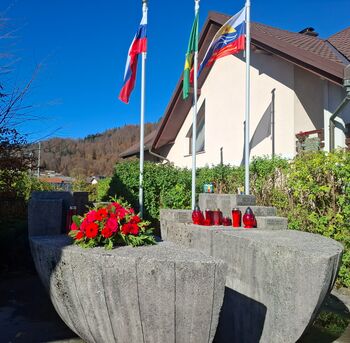 Poklon žrtvam obeh svetovnih vojn