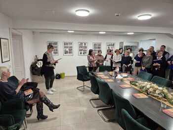 "Ko ni poti nazaj" – zgodba, ki ne sme biti pozabljena "Ko ni poti nazaj" – zgodba, ki ne sme biti pozabljena