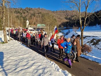 27. Tradicionalni pohod po poti Cankarjeve matere