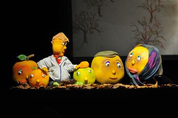 15 obletnica delovanja »Grajskega Lutkovnega Gledališča Sevnica« 15 obletnica delovanja »Grajskega Lutkovnega Gledališča Sevnica«