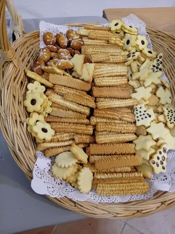 Kmečka tržnica v Sevnici – ponudba lokalnih pridelkov in dobrot